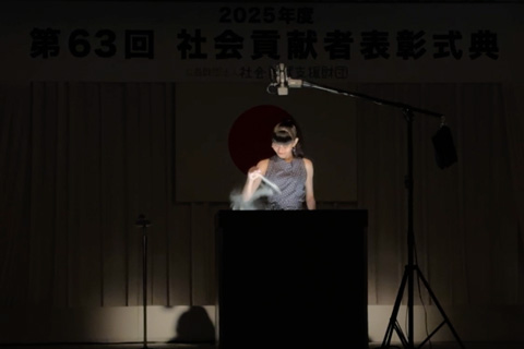記念ステージ 伊藤 花りん さん サンドアート