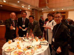 夕食会