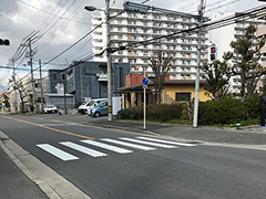 逃走犯を見つけ追尾した交差点