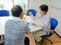 外部看護師による健康相談　2か月に1回