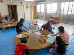 「おやこ食堂」活動風景（施設の作業体験をしよう）