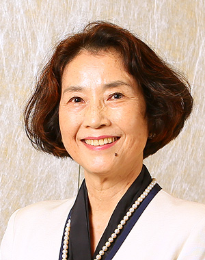 NPO法人 シャクナゲ・子供の家 代表代理 青井百合子