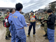 中央省庁と復旧の仕組みを協議