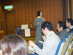 令和元年度学習会の講演中の様子