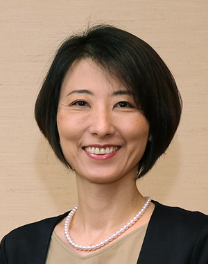 認定NPO法人 ブリッジフォースマイル 理事長　林恵子