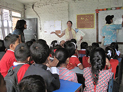 ネパールの子どもたちへ環境問題の授業