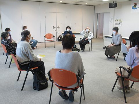 講演会後の家族会との交流会