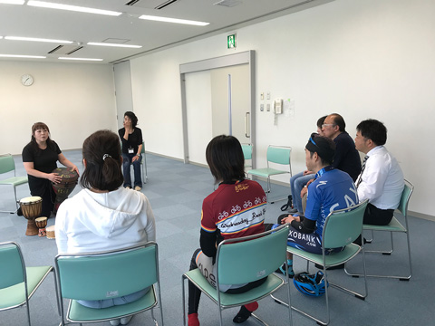 プロを招いて音楽イベント