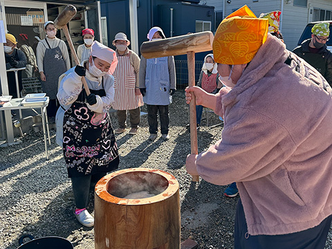 正月の餅つき