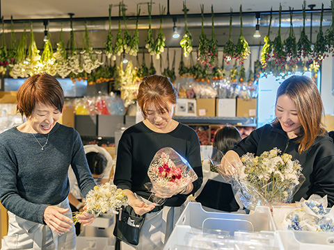 花制作の様子