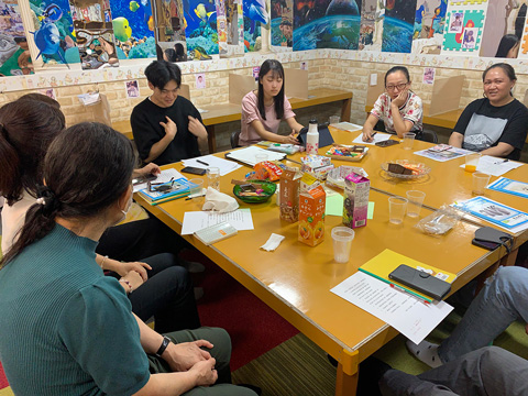 フィリピンルーツの母親とワークショップ