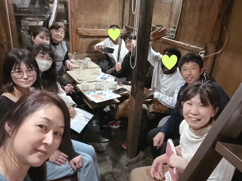 毎月開催している難民カフェ　古民家カフェで開催しています。カレーとチャイ付きです。