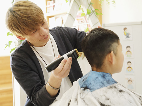 スマイルカットの様子