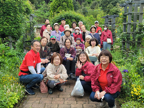 お出かけ送迎 バラ園ドライブ