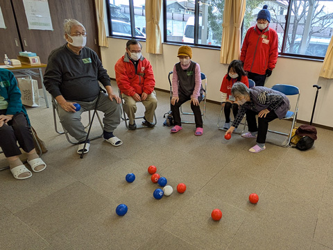 お出かけ送迎 ボッチャ