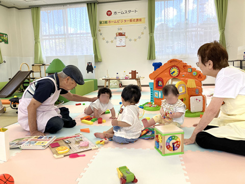 子育てひろばもぐもぐ