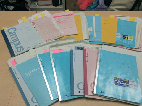 夜回りの際の記録ノート１７冊