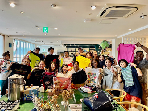 リサイクル事業-日本の不要品を必要な地域へ送る