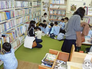 盛岡うれし野こども図書館