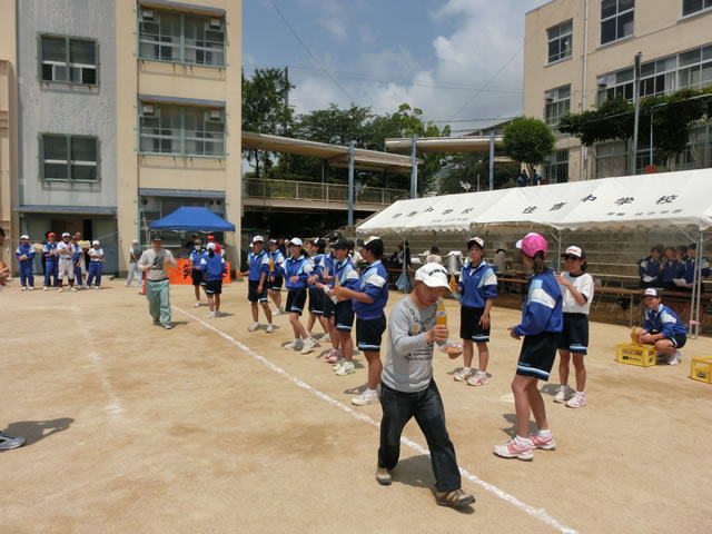 住吉 中学校