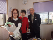 2016年2月　茨城県土浦市のNPO「Babyぽけっと」を萬屋さんと訪問、赤ちゃん縁組準備中の岡田卓子代表と面談