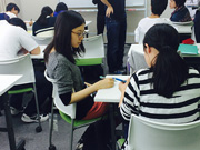 生徒とのコミュニケーション重視の学習支援